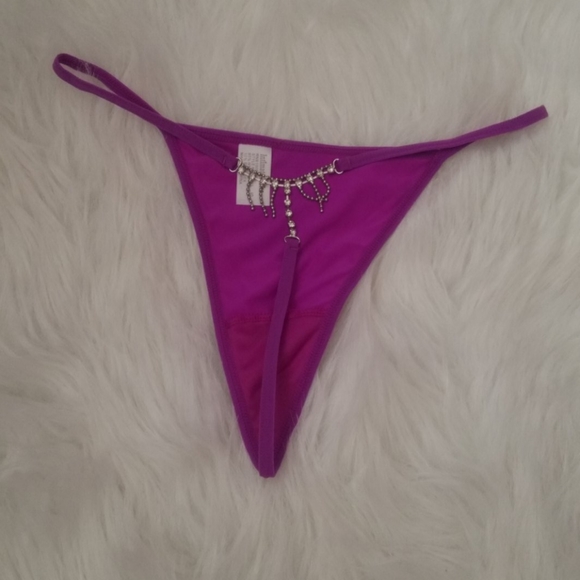 INTIMATE BASICS THONGS - Picture 2 of 3